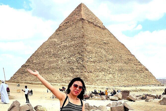 Giza Pyramids ,Camel Ride & Dinner Show Private Tour - Key Points