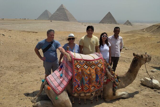 Giza Pyramids, Sphinx and Egyptian Museum Guided Day Tour from Cairo - Detailed Review of the Tour Experience