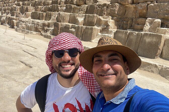 Giza Pyramids, Sphinx, Egyptian Museum day tour with a guide - FAQ