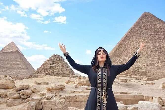 Giza Pyramids & Sphinx From Cairo Airport or Hotels - Private Guided Tour - The Sum Up