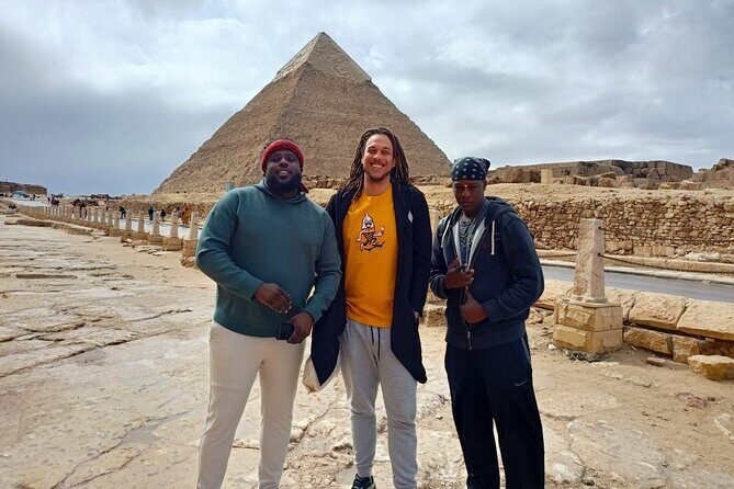 Giza Pyramids, Sphinx & inside the Great Pyramid of Khufu - Exploring the Pyramids of Giza