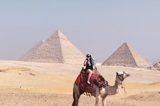 Giza Pyramids, Sphinx, Memphis, Saqqara, with private tour guide - FAQs