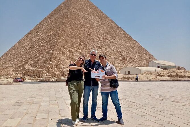 Giza Pyramids & Sphinx Private Day Tour - An up-close look at the Giza Pyramids & Sphinx Private Tour