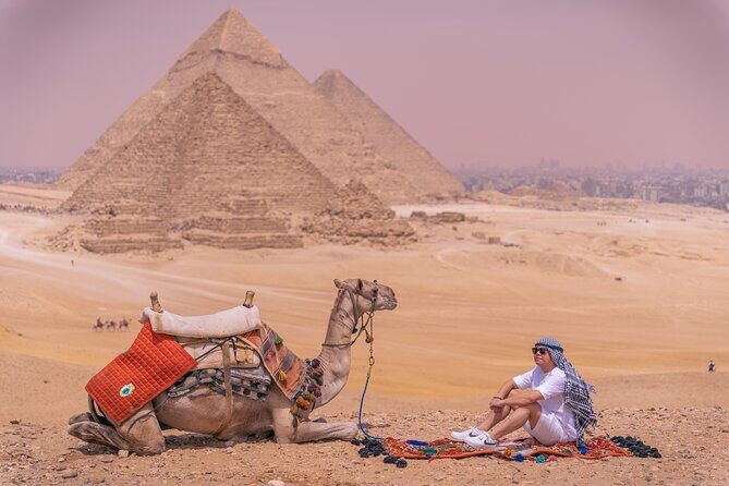 Giza pyramids with professional photography - The Itinerary and What Makes Each Part Special
