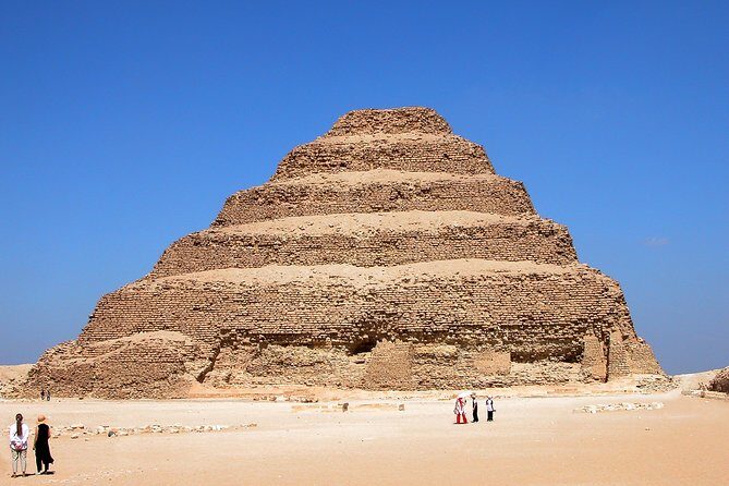 Giza, Sakkara and Dahshour Pyramids Private Tour with lunch - A Closer Look at the Itinerary