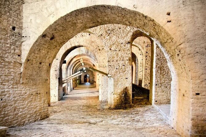 gjirokaster-guided-tour-from-tirana
