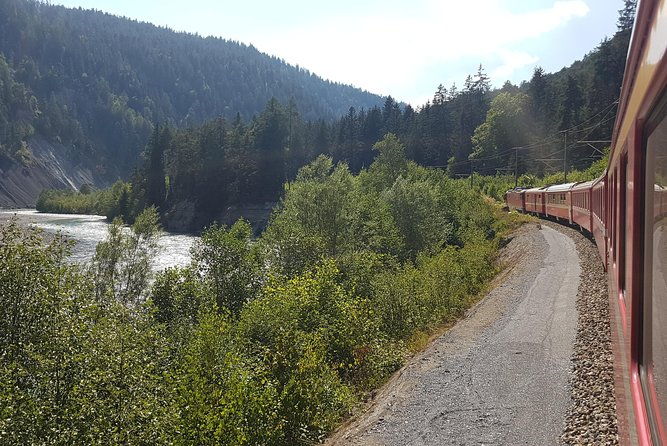 glacier-express-panoramic-train-round-trip-in-one-day-private-tour-from-bern