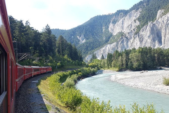 glacier-express-panoramic-train-round-trip-in-one-day-private-tour-from-luzern
