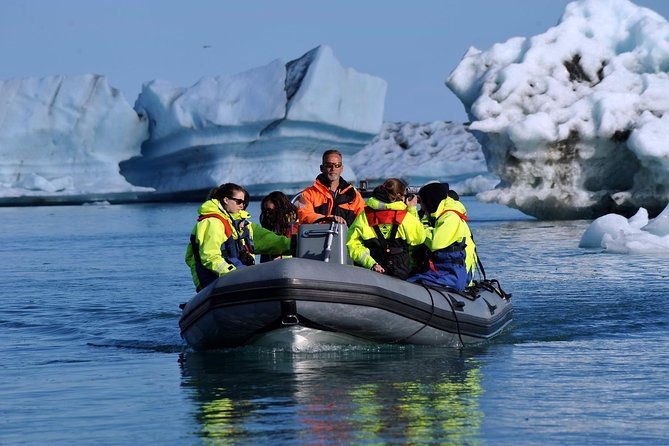 glacier-lagoon-south-coast-private-day-tour