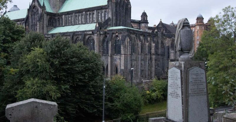glasgow-ghouls-ghosts-gruesome-tales-guided-walking-tour
