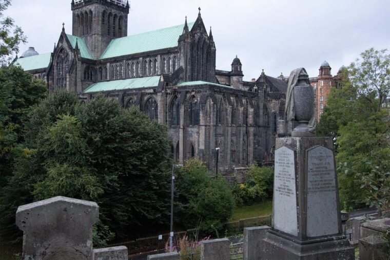 glasgow-ghouls-ghosts-gruesome-tales-guided-walking-tour