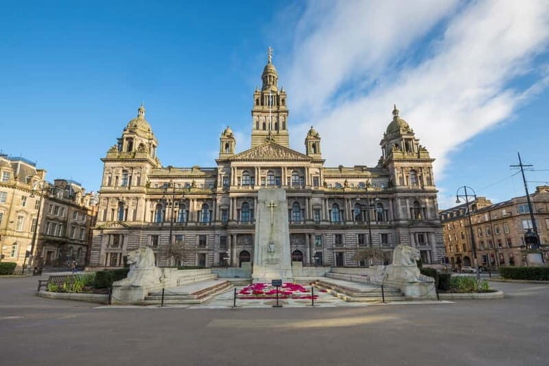 Glasgow: Walk The streets with a professional actor as guide - Key Points