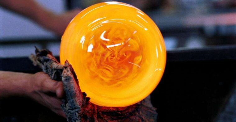 glass-blowers-art-galleries-and-medieval-villages