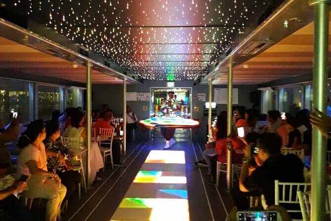Glass Cruise in Dubai Marina with Dinner - FAQs