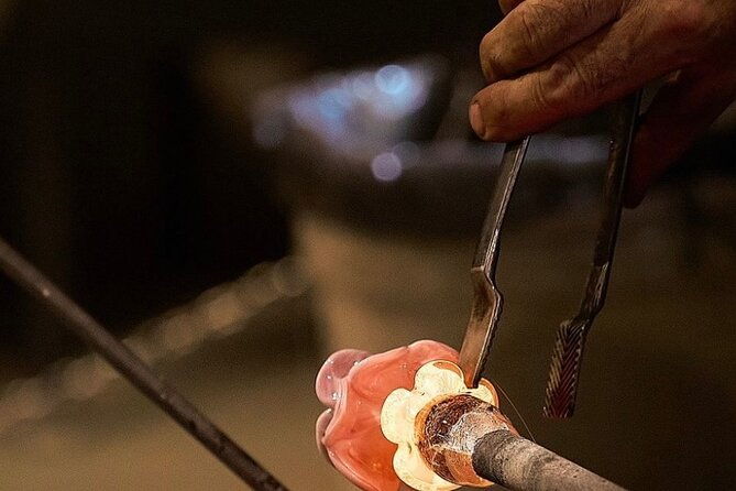 glass-factory-with-exclusive-boat-and-private-guide