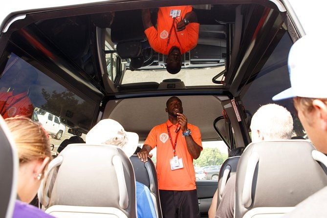 glass-top-or-open-top-convertible-bus-tour-of-dc