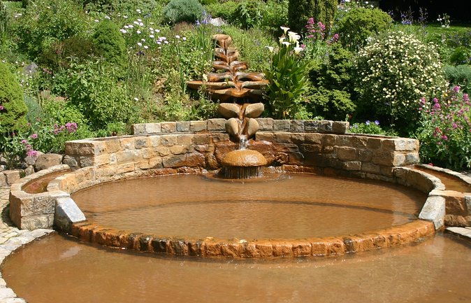 glastonbury-and-cheddar-gorge-guided-day-tour-from-london