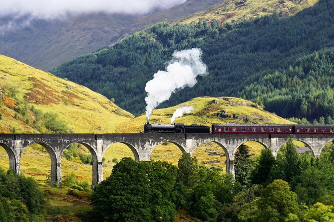 glenfinnan-viaduct-glencoe-and-fort-william-tour-from-edinburgh