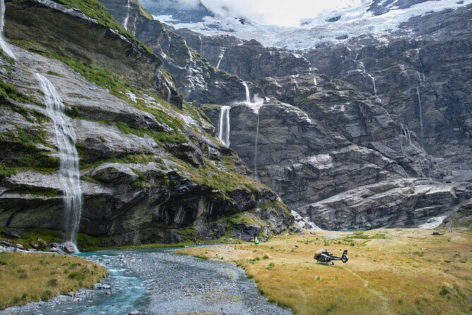 Glenorchy 50 min Helicopter Tour | Earnslaw Burn & Waterfalls - An In-Depth Look at the Tour Experience