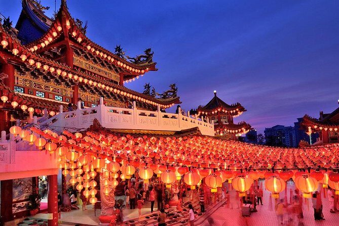 Glittering Night: KLCC Lake Symphony & River of Life Tour from KL - Discovering Kuala Lumpur at Night: Glittering Night Tour of KLCC Lake Symphony & River of Life