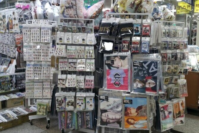 Global Kpop fan Mingling Tour with Young tour guide - Included and Optional Extras