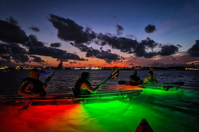 glowing-kayak-tour-rockport-little-bay-2