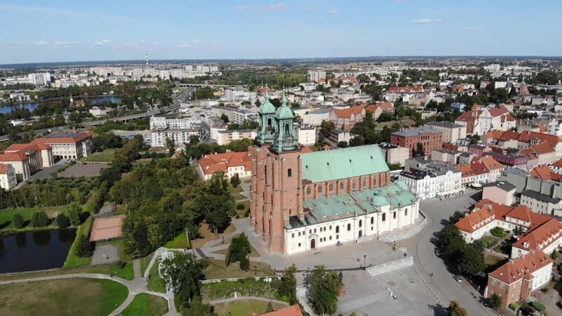 Gniezno Tour and Polish Food Experience - What Makes This Tour Special?