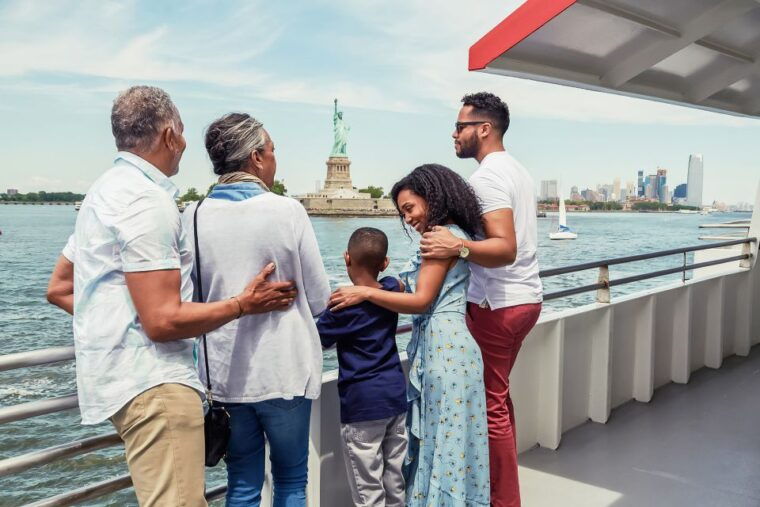 go-city-new-york-explorer-pass-choose-from-90-attractions