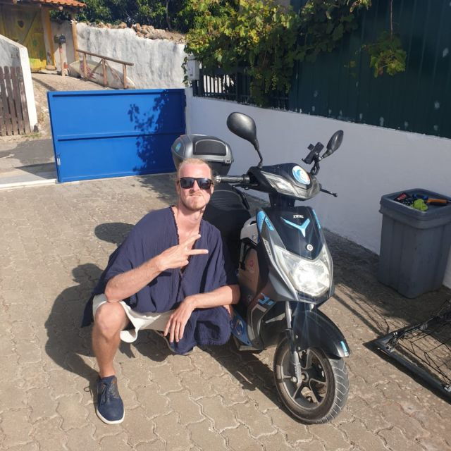 go-green-go-free-rent-e-scooters-easy-in-ericeira