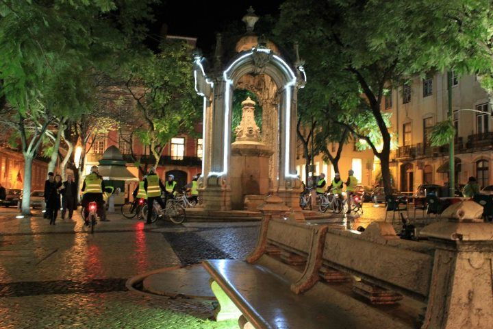 go-lisbon-by-night-electric-bike-tour
