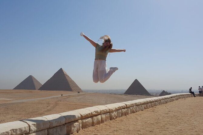 Go Tour Cairo : 2 D Guided City Tour & Giza Pyramids and Sakkara - Key Points
