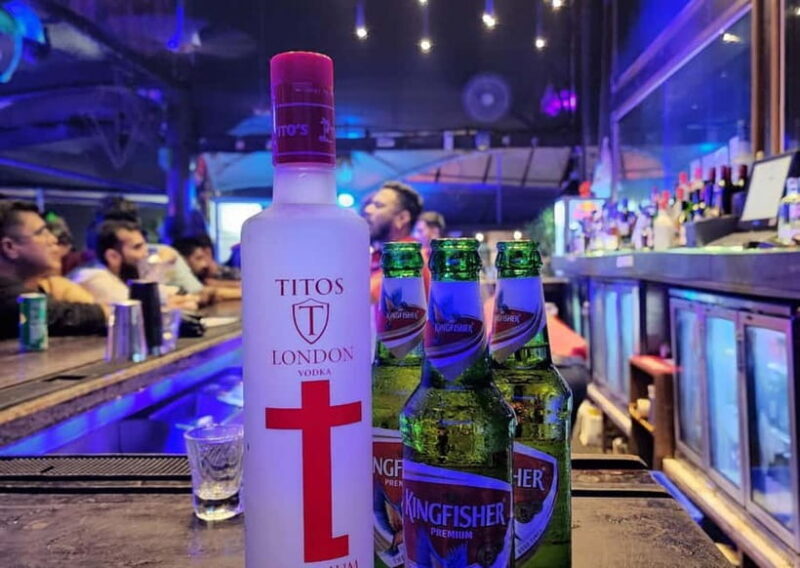 Goa: Guided Pub-Hopping Experience with Shots - An In-Depth Look at the Goa Pub-Hopping Tour