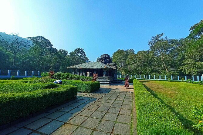 Goa: Harvalem Waterfall & Spice Plantation Join Tour - FAQs