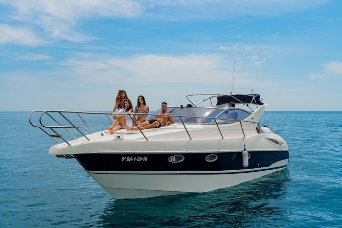 gobbi-yacht-rental-in-barcelona-9-pax-2-4-8hs
