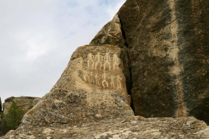 Gobustan Rock Arts and Mud Volcanoes Tour with F1 schedule - Who Will Love This Tour?