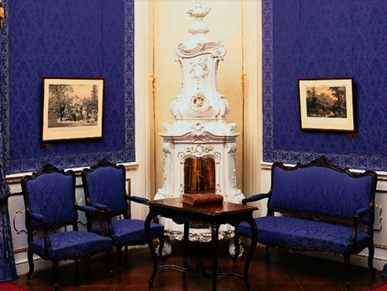 Godollo Royal Palace Full-Day Tour from Budapest - Key Points