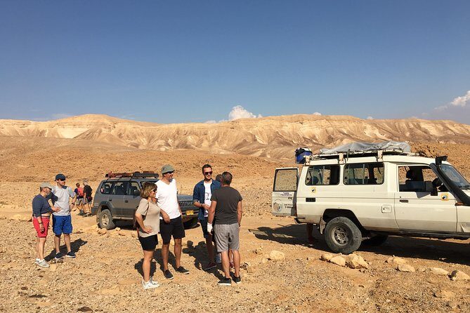 GoKEDEM Private Negev & Ramon Crater Adventure From Tel Aviv With Bedouin Feast - Who is this tour best suited for?  