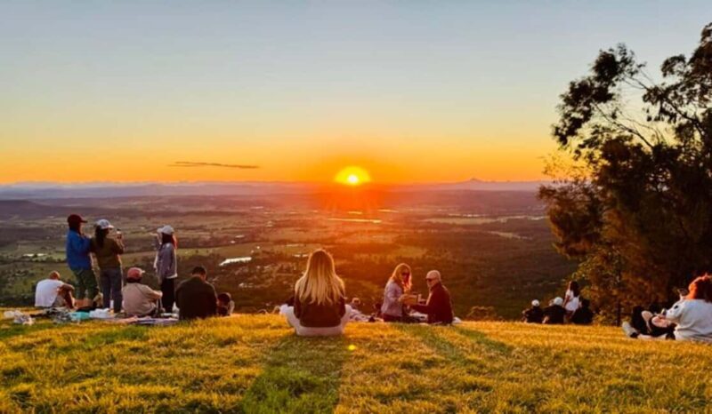 Gold Coast: Glow Worms, Sunset & Stargazing with BBQ dinner - Key Points
