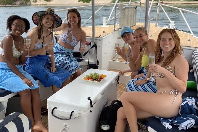 Gold Coast Island Private Cruise - An Authentic Coastal Experience