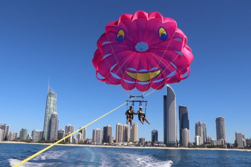 Gold Coast: Parasailing in Surfers Paradise with Free Photos - Practical Details: Logistics, Cost, and What to Bring