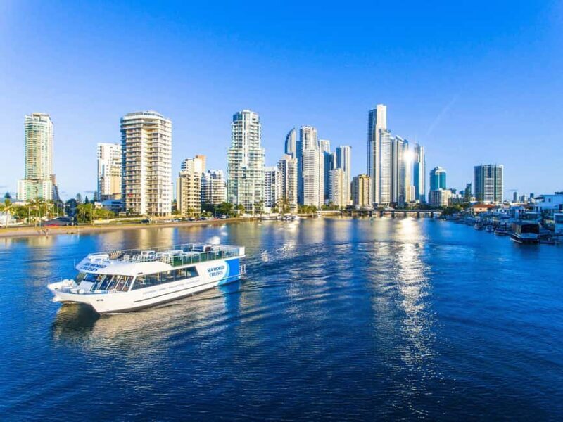 Gold Coast: Sightseeing Cruise with Buffet Lunch - Key Points