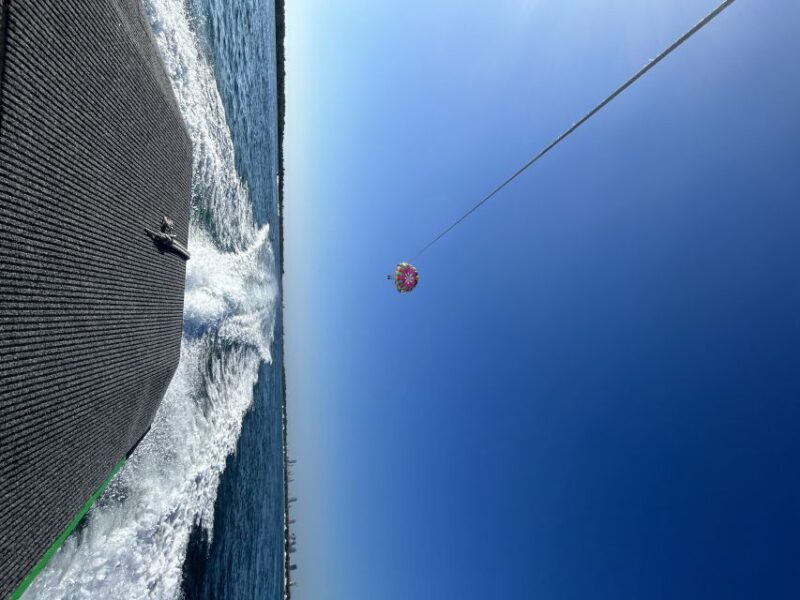 Gold Coast: Surfers Paradise Parasailing with Free Photos - The Experience: What You Can Expect