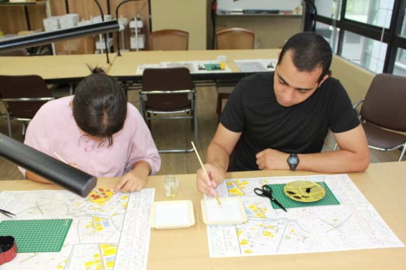 gold-leaf-art-experience-in-tokyo