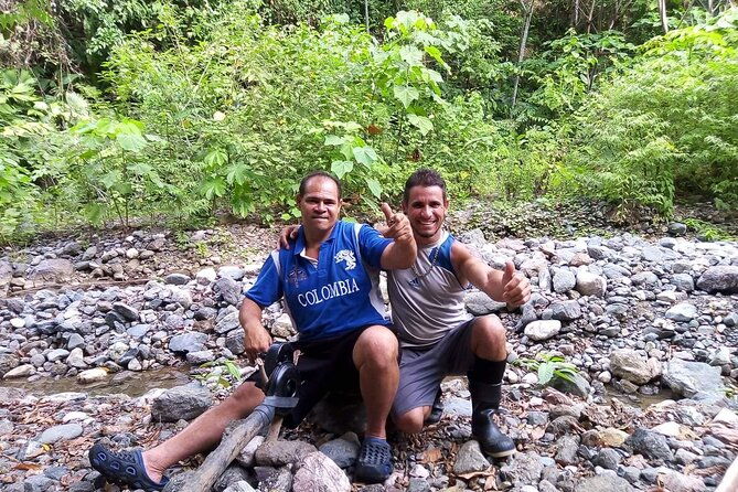 gold-panning-private-adventure-in-puerto-jimenez