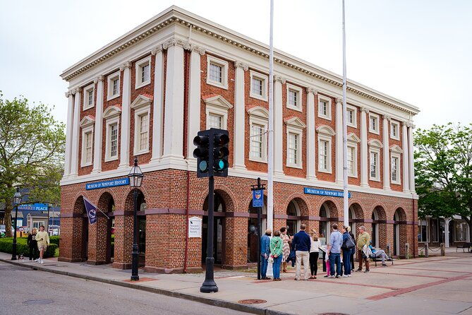 golden-age-to-gilded-age-newports-transformation-walking-tour