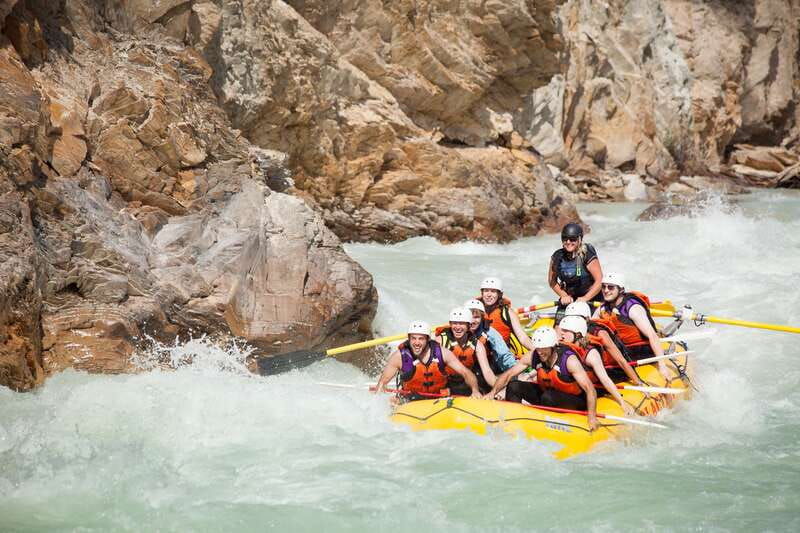 golden-bc-kicking-horse-river-whitewater-raft-experience