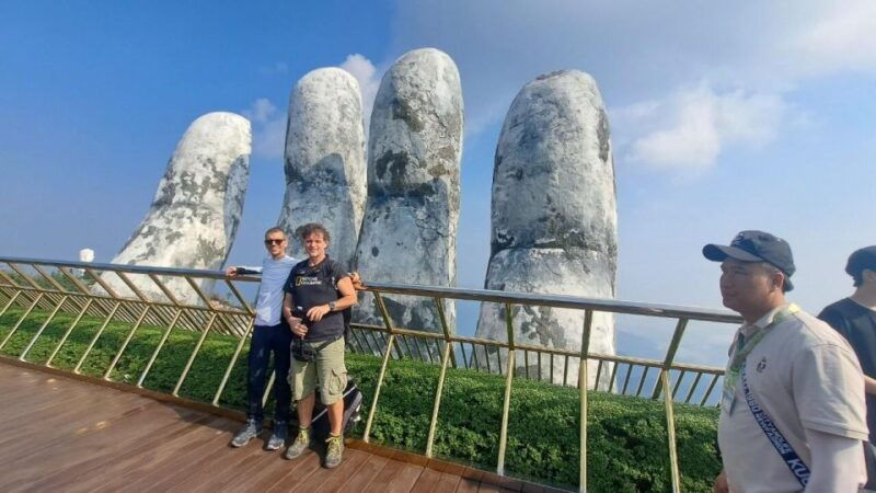 golden-bridge-ba-na-hills-luxury-group-from-hoi-an-da-nang