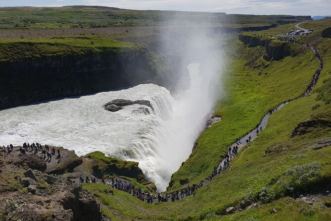golden-circle-and-kerid-crater-tour-with-geothermal-lagoon-visit
