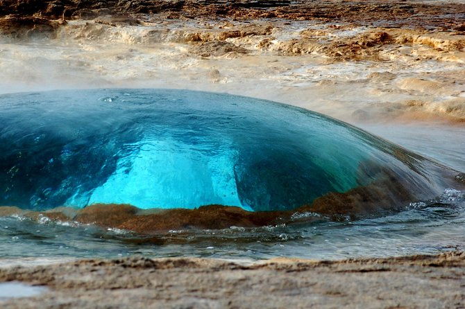 golden-circle-and-secret-lagoon-small-group-tour-from-reykjavik