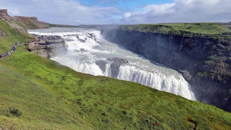 golden-circle-and-south-coast-day-tour